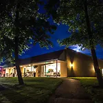 Fjelsted Skov & Konference Hotell 3*