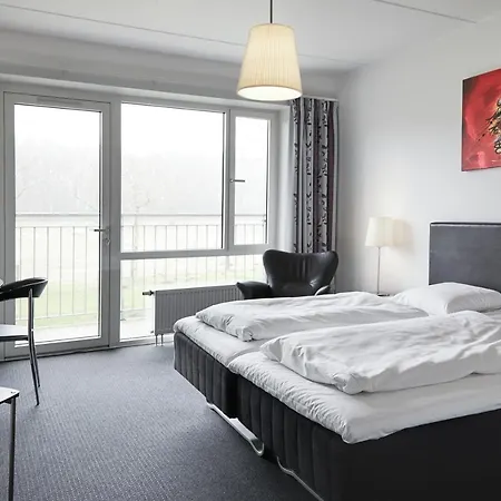 Hotel Fjelsted Skov & Konference 3*