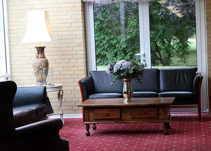 فندق Fjelsted Skov & Konference