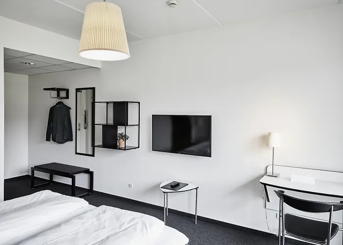 Fjelsted Skov & Konference فندق